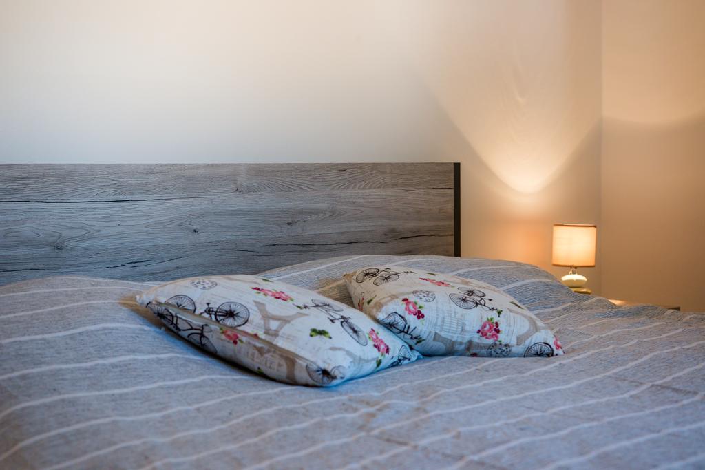 Apartment Senka Mali Losinj Exterior photo